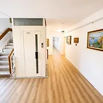 Seehotel Schwanenhof Otel