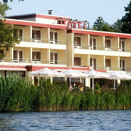 Otel Seehotel Schwanenhof 4*