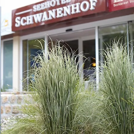 Seehotel Schwanenhof 4* Molln