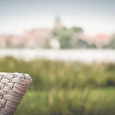 Seehotel Schwanenhof 4* Мельн