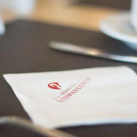 Seehotel Schwanenhof Мельн