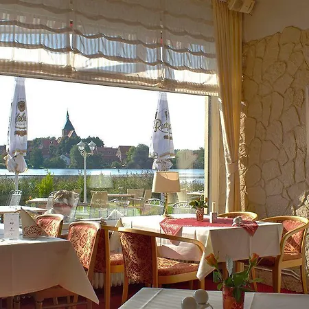 Seehotel Schwanenhof 4* Мельн