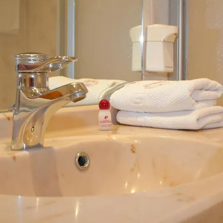 Hotel Seehotel Schwanenhof 4*