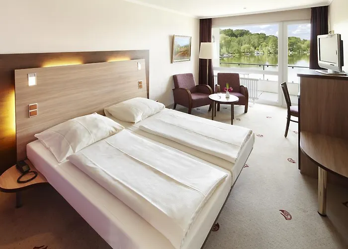 מלון Seehotel Schwanenhof 4*