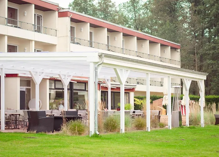 Seehotel Schwanenhof מלון Mölln